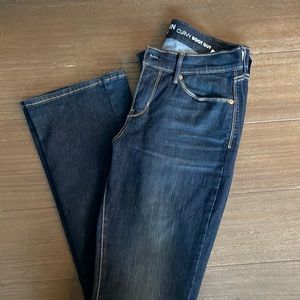 Curvy boot cut jeans